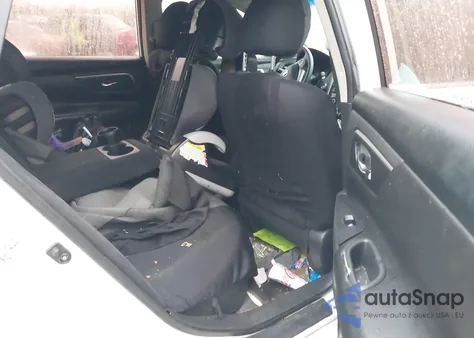 2015 Nissan Altima 2.5/2.5 S/2.5 Sl/2.5 Sv z USA, uszkodzony, nr VIN 1N4AL3AP3FC295679